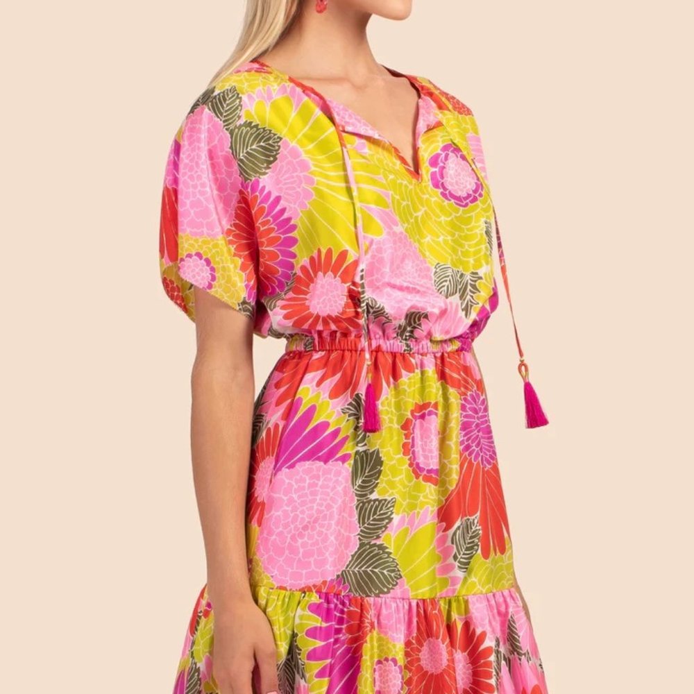 TRINA TURK Mahalo Dress / NWT / Size XS / SOLD OUT ONLINE / 40% Off Retail